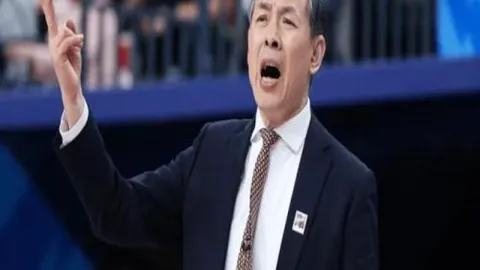 【激战一触即发！昨夜10胜6平1负，净赚3分！青年雄师能否逆袭学生军团？】